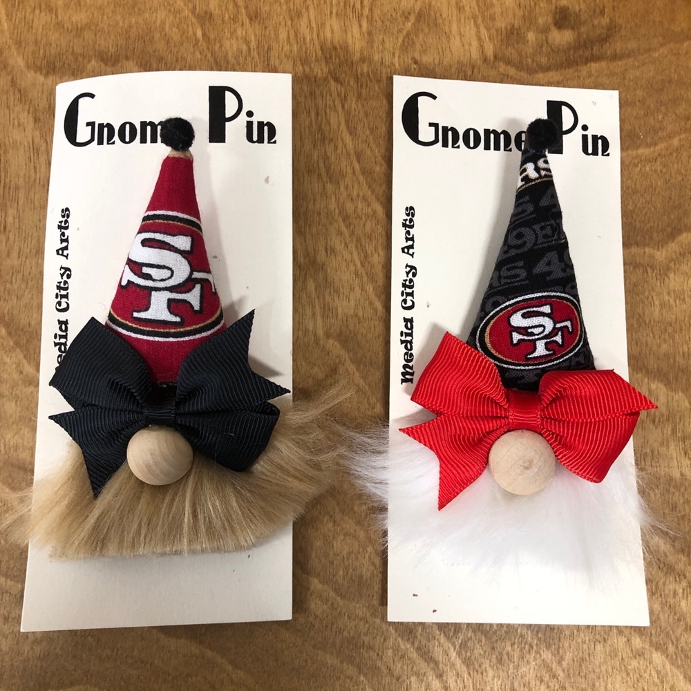 San Francisco 49ers Gnome Pin Brooch NFL Gift Guide Handmade Bow Magnetic